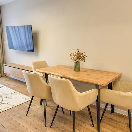 1br With A Free Designated Parking Space Апартамент Пловдив